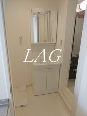 【洗面所】 | ネモフィラ青井 | 洗面台です。