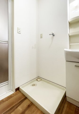 シャトーショコラ B棟の洗面所