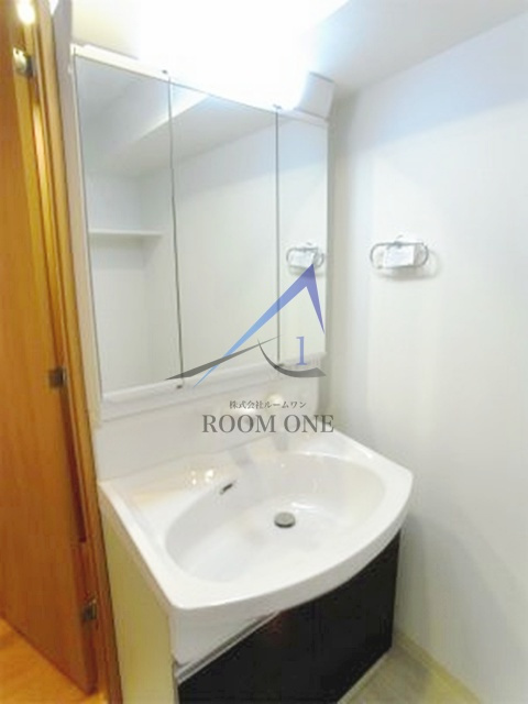 リブリ・Fionaの洗面所|洗面台です。