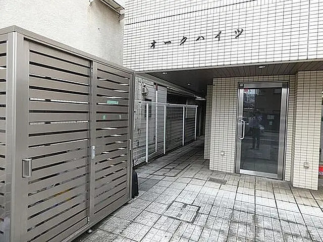 オークハイツのエントランス