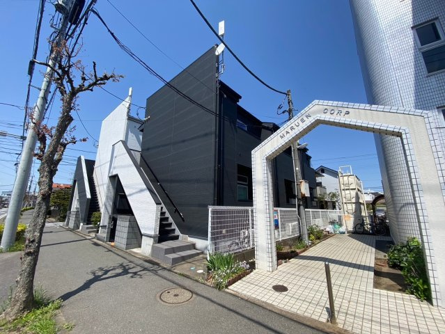 March北柏の外観