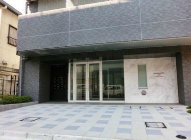 ミルーナヒルズ・アイル両国のエントランス