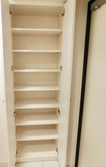 ミルーナヒルズ・アイル両国の玄関