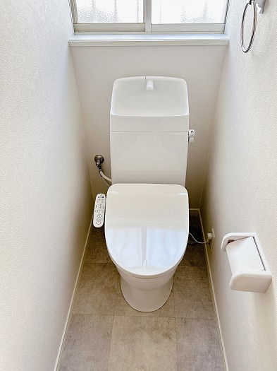 リフォーム　中古戸建　瑞穂市別府　平成3年築のトイレ