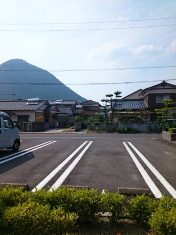 サンライズ川原　Ｃの駐車場|駐車場完備です