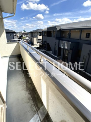 【バルコニー】 | アヴァンセ | 広々としたバルコニーです