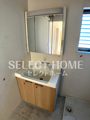 【独立洗面台】 | アヴァンセ | 朝の支度にも助かる、独立の洗髪洗面化粧台