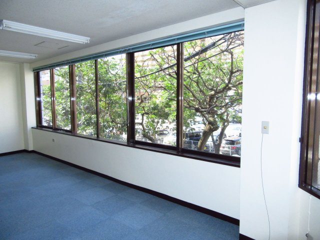 田崎ビルの内装