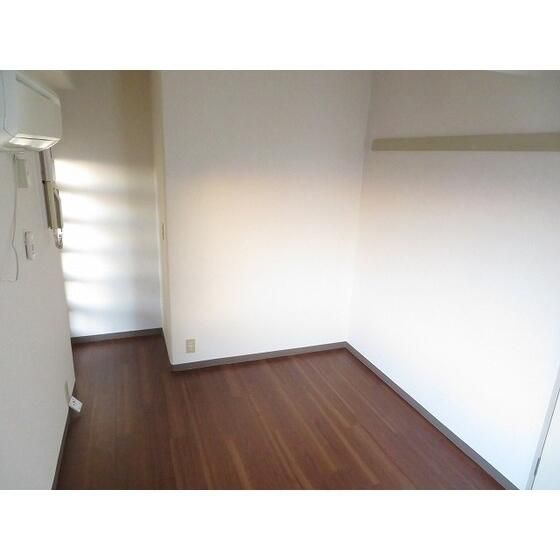 ２１オギサカ志村坂上の寝室