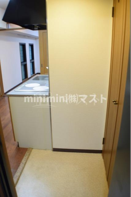 プレステージ靭公園の玄関