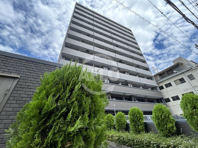 エスリード野田阪神駅前