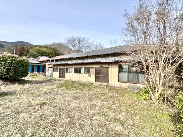 【中古戸建】桐生市梅田町1丁目の外観|■外観｜内覧見学可能です！詳しくは店舗までお問い合わせください！