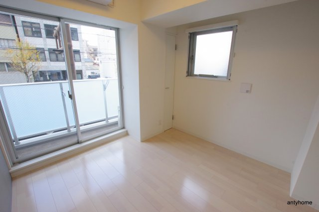 プリジア　仲介手数料無料の居間・リビング