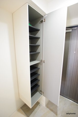 プリジア　仲介手数料無料の収納