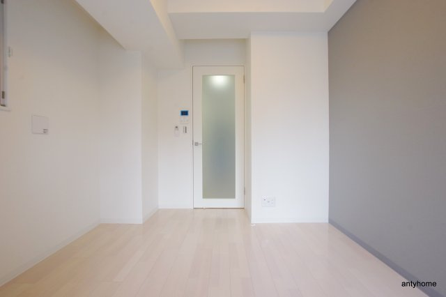 プリジア　仲介手数料無料の居間・リビング