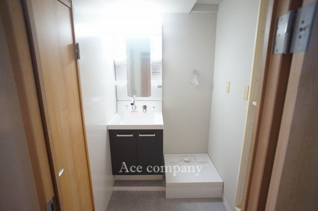 【ランドリースペース】 | 久宝寺グリーンマンション | 洗面台・洗濯パン新調です☆