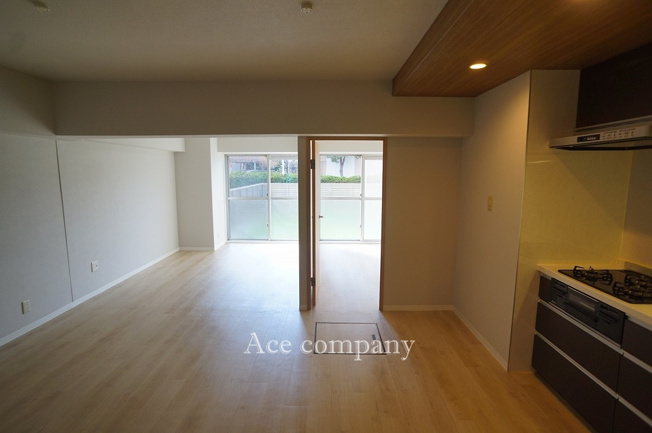 【居間・リビング】 | 久宝寺グリーンマンション | 【LDK：ゆったり16.6帖♪】