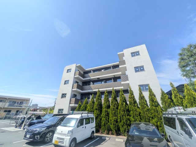 サン・ユイット