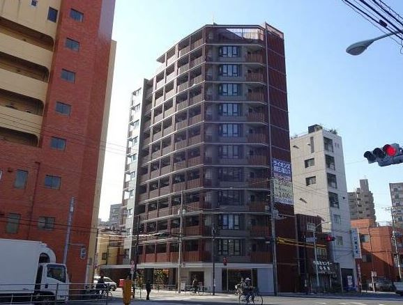 ライオンズ東京三ノ輪ミレスの外観