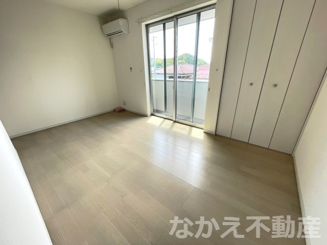 【居間・リビング】 | こちらの居間で趣味の時間をお楽しみください