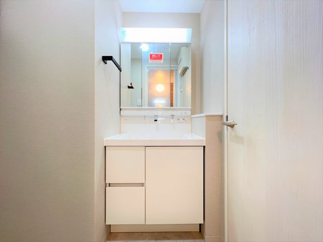 鶴見ダイカンプラザの洗面所