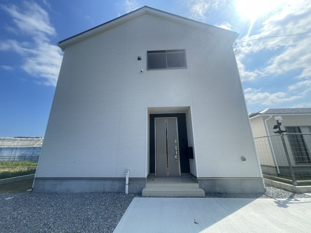 南城市佐敷冨祖崎　第7（全4棟）1号棟の外観|1号棟　駐車4台可♪EV車充電設備♪