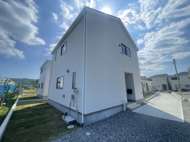 南城市佐敷冨祖崎　第7（全4棟）1号棟の外観|1号棟　駐車4台可♪