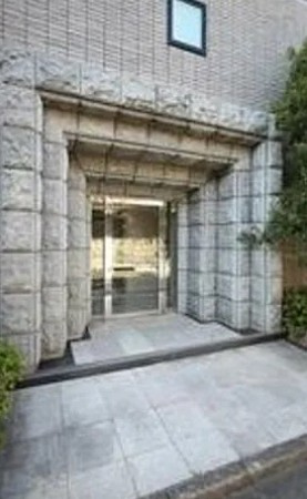 ソサエティオパスⅡのエントランス