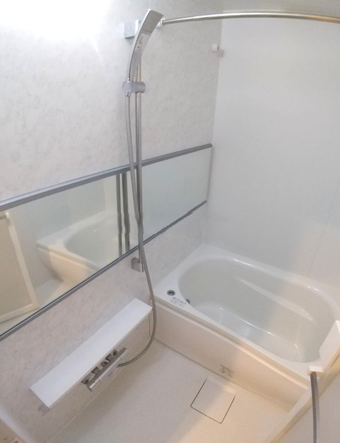 ソサエティオパスⅡの浴室