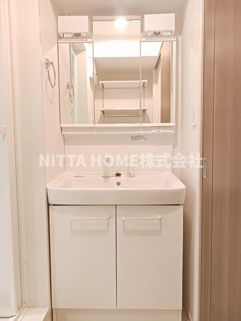 メゾンパーク　枚田岡　Ｂ棟の洗面所|独立洗髪洗面台を設置済みです★