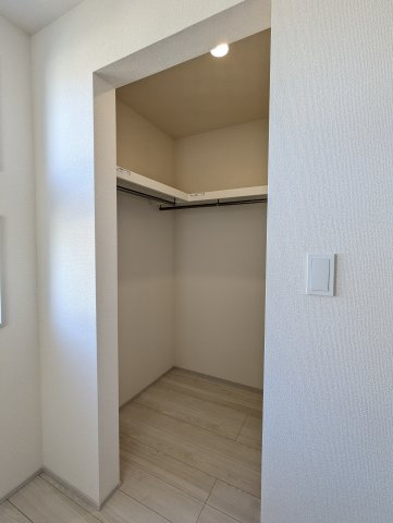 水戸市堀町3期の収納|いつかは子供部屋として使いたい...お子様の成長に合わせて机やベッドを配置し将来を見越しての住まいを～（同施工物件写真）