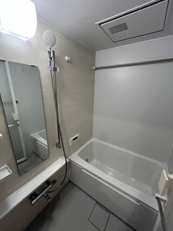 レジディア文京湯島の浴室