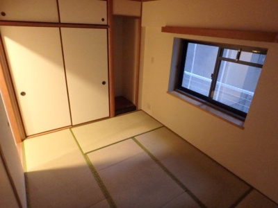 【寝室】 | ジュエルコート甲子園口Ⅱ | 和室があります