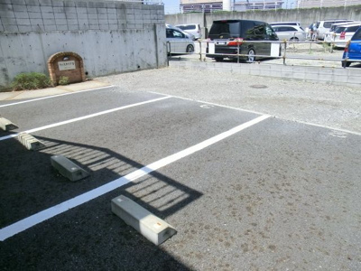 【駐車場】 | ウイスタリアⅡ