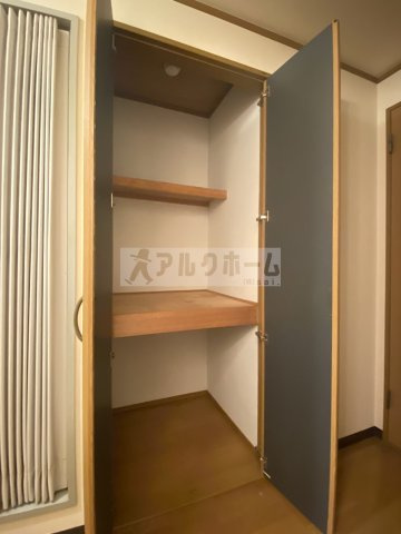 ニドムコートの玄関