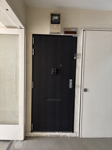 サンライフレジデンスの玄関