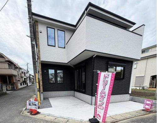 越谷市大沢　2台可　南角住戸新築分譲住宅