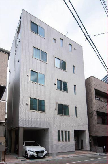 ヴェリタペントラの外観