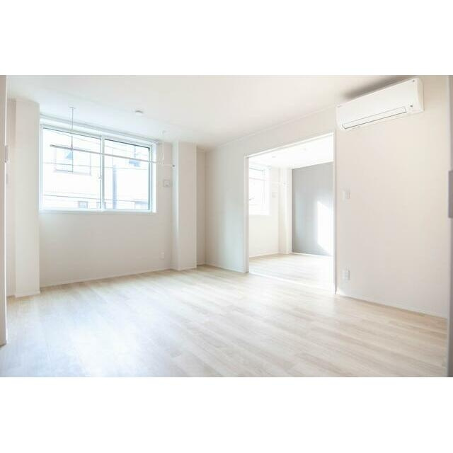 ヴェリタペントラの居間・リビング