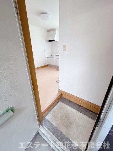 コーポ伊藤の玄関