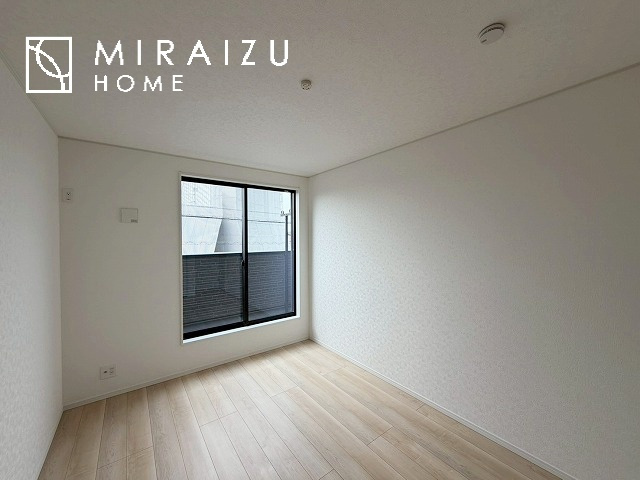 【子供部屋】 | 平日・休日問わず、いつでもご見学が出来ます♪☆実際に見て、触れて感じる安心のお住まい探しを体験して下さい♪☆物件情報だけでなく、地域の特色などなどエリア情報もお伝え出来たら嬉しいです♪