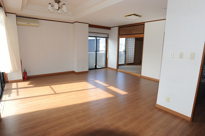 千曲市上徳間　住宅兼店舗のその他