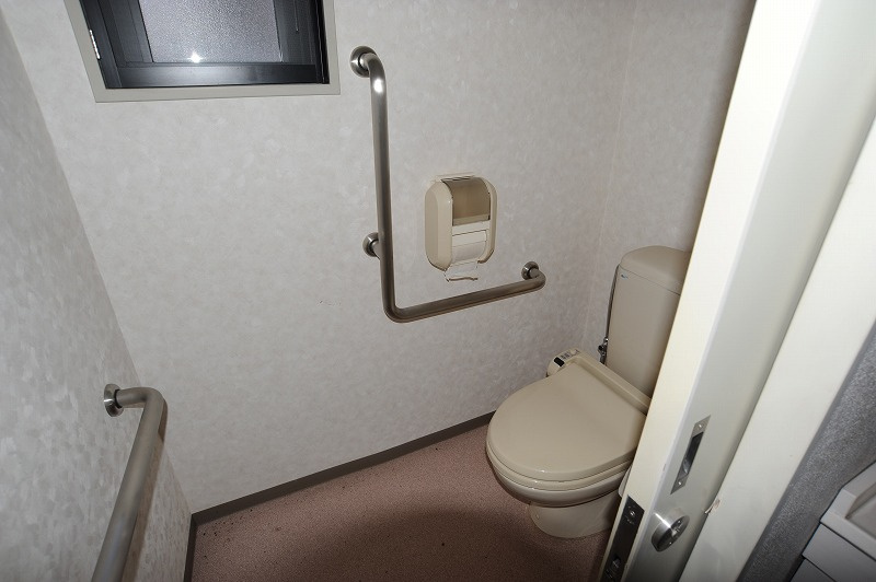 千曲市上徳間　住宅兼店舗のその他