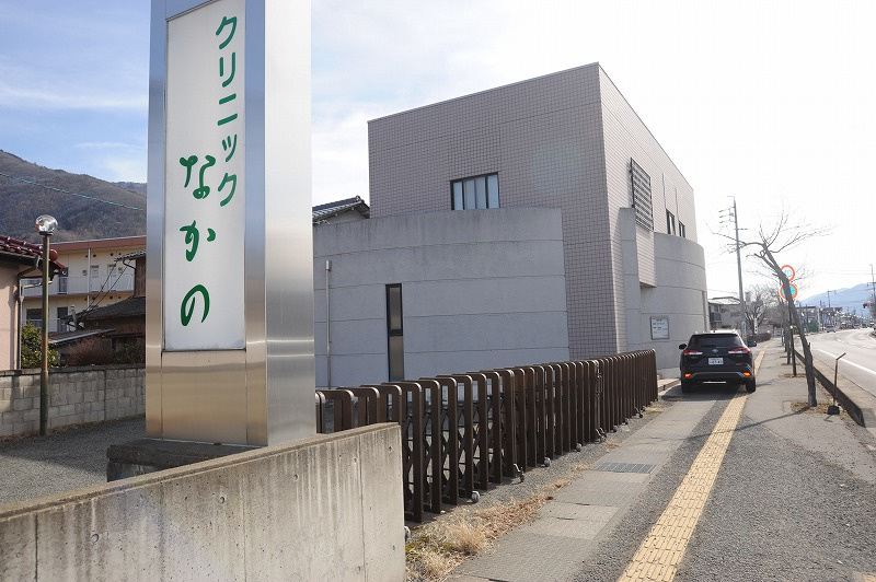 千曲市上徳間　住宅兼店舗の外観