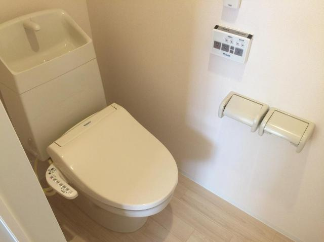 光のトイレ|トイレ