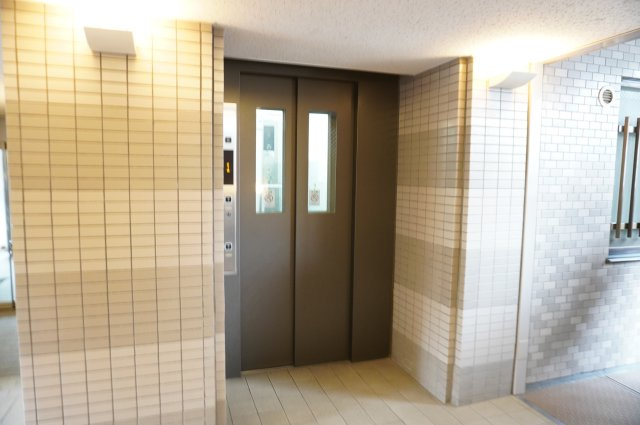 草加パーク・ホームズのその他共用部分|エレベーター