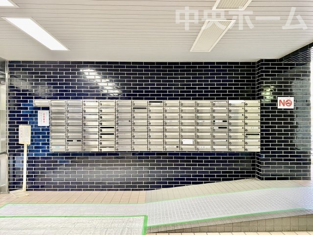 ダイアパレス東砂の設備|メールボックス