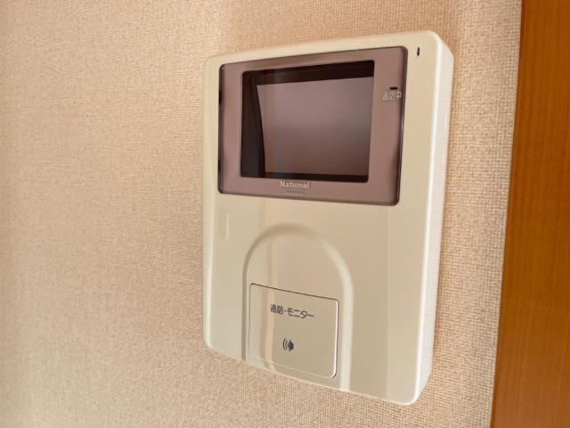 コスモスイートのセキュリティ|カメラ付インターホン