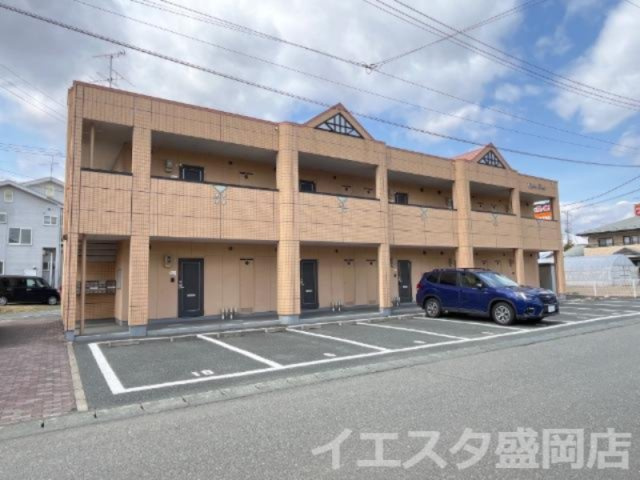 コスモスイートの外観|外観写真（昼）