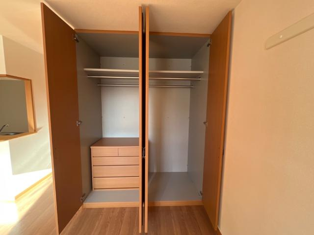 コスモスイートの収納|クローゼット